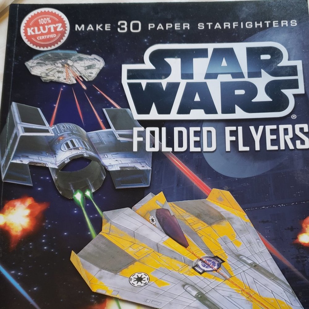Klutz, Star Wars Folded Flyers book, 30 Star Wars Flyers to fold and play.